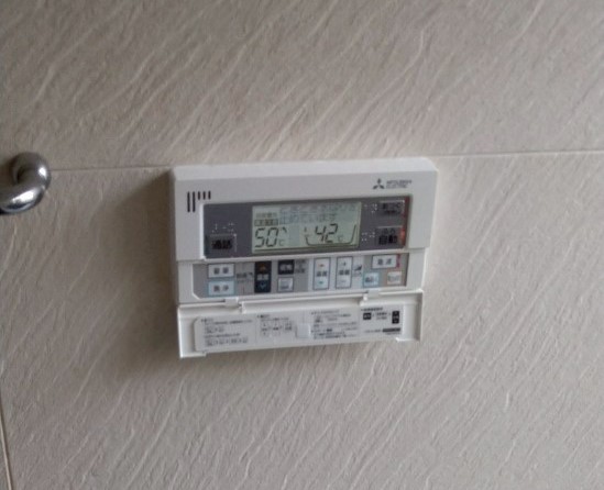 高知県 高岡郡 Ｈ様邸 三菱電機エコキュート SRT-S557U 浴室リモコン