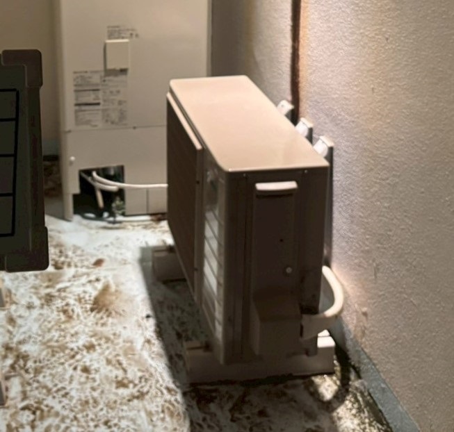 沖縄県 宜野湾市 H様邸 ダイキンエコキュート EQA37ZVH ヒートポンプ