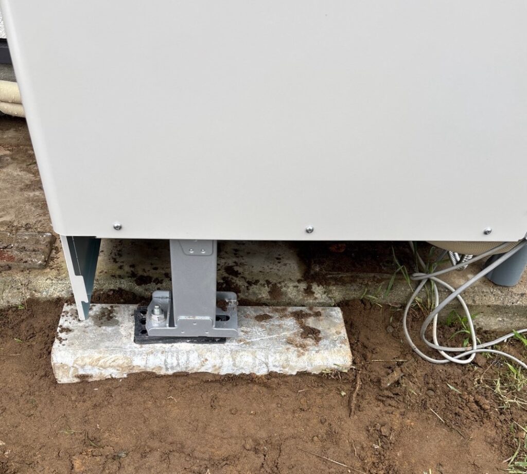 石川県 小松市 Ｔ様邸 三菱電機エコキュート SRT-S467U 基礎 手直し