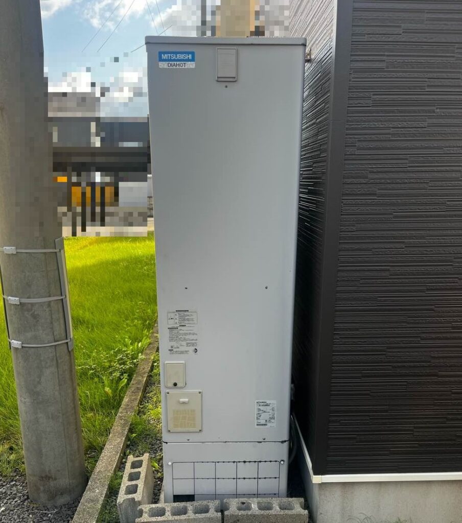 青森県 五所川原市 Ｋ様邸 三菱電機エコキュート SRT-SK467UD 施工前