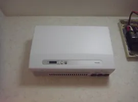兵庫県 川西市 M様邸 オール電化 東芝 3.75kw スレート5面 東芝エコキュート HWH-FB372C 三菱電機IHクッキングヒーター CS-T32HNSR 写真1