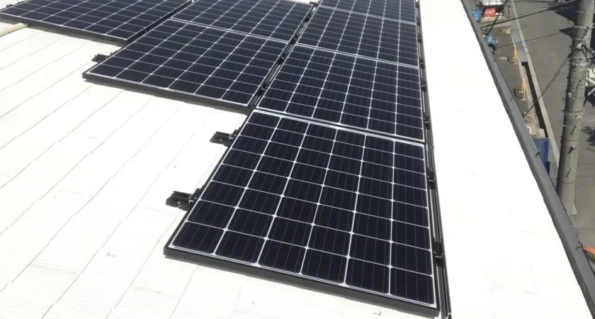 大阪府 箕面市 O様邸 太陽光発電 Ｑセルズ 240w 5.04kw 施工事例