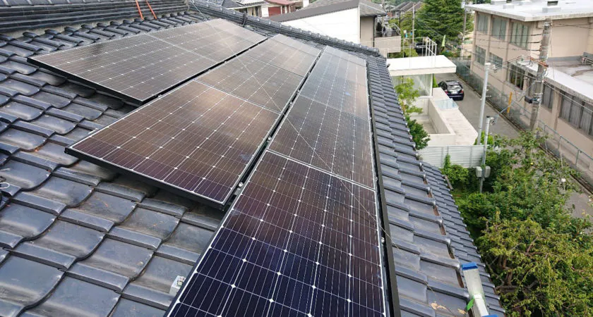 兵庫県 川西市 J様邸 太陽光発電  長州産業 CS-250B61S 250w+CS-122B61S 122w 2.61㎾ 施工事例