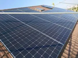 埼玉県 北本市 K様邸 太陽光発電 シャープ NU-250AJ 250ｗ 6.5kw 写真1