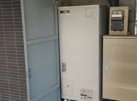 神奈川県 鎌倉市 T様邸 エコキュート 三菱 SRT-W305D-BS 写真1
